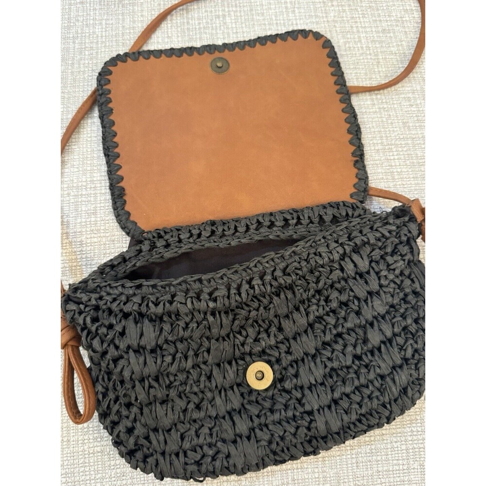 Universal Thread Straw Flap Knotted Crossbody Pur… - image 2